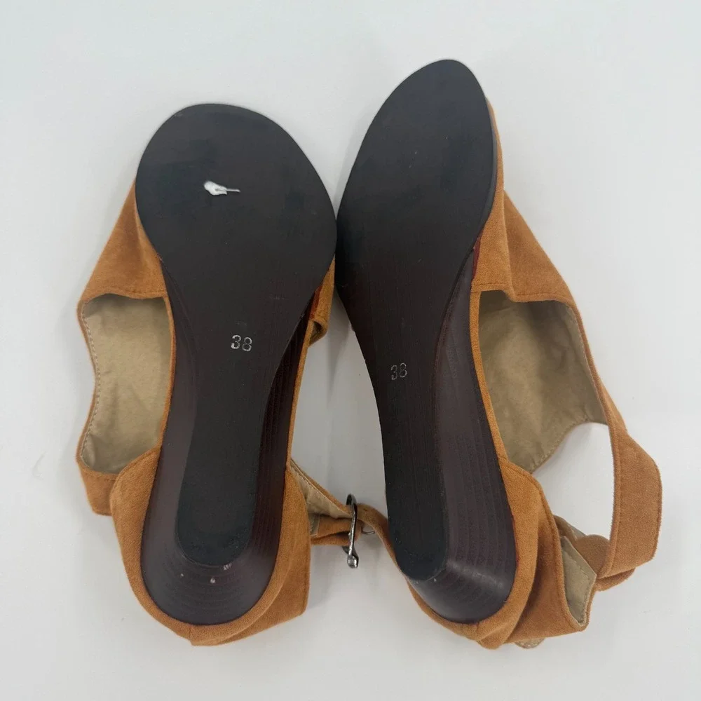 Womens Wedge Sandals US Size 7.5 Brown Suede Comfort Peep Toe Ankle Buckle Strap